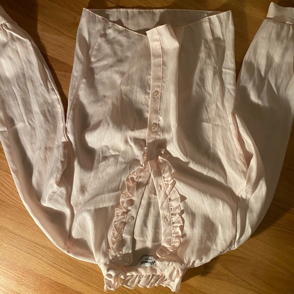 Vintage ruffle blouse - Picture 4 of 4